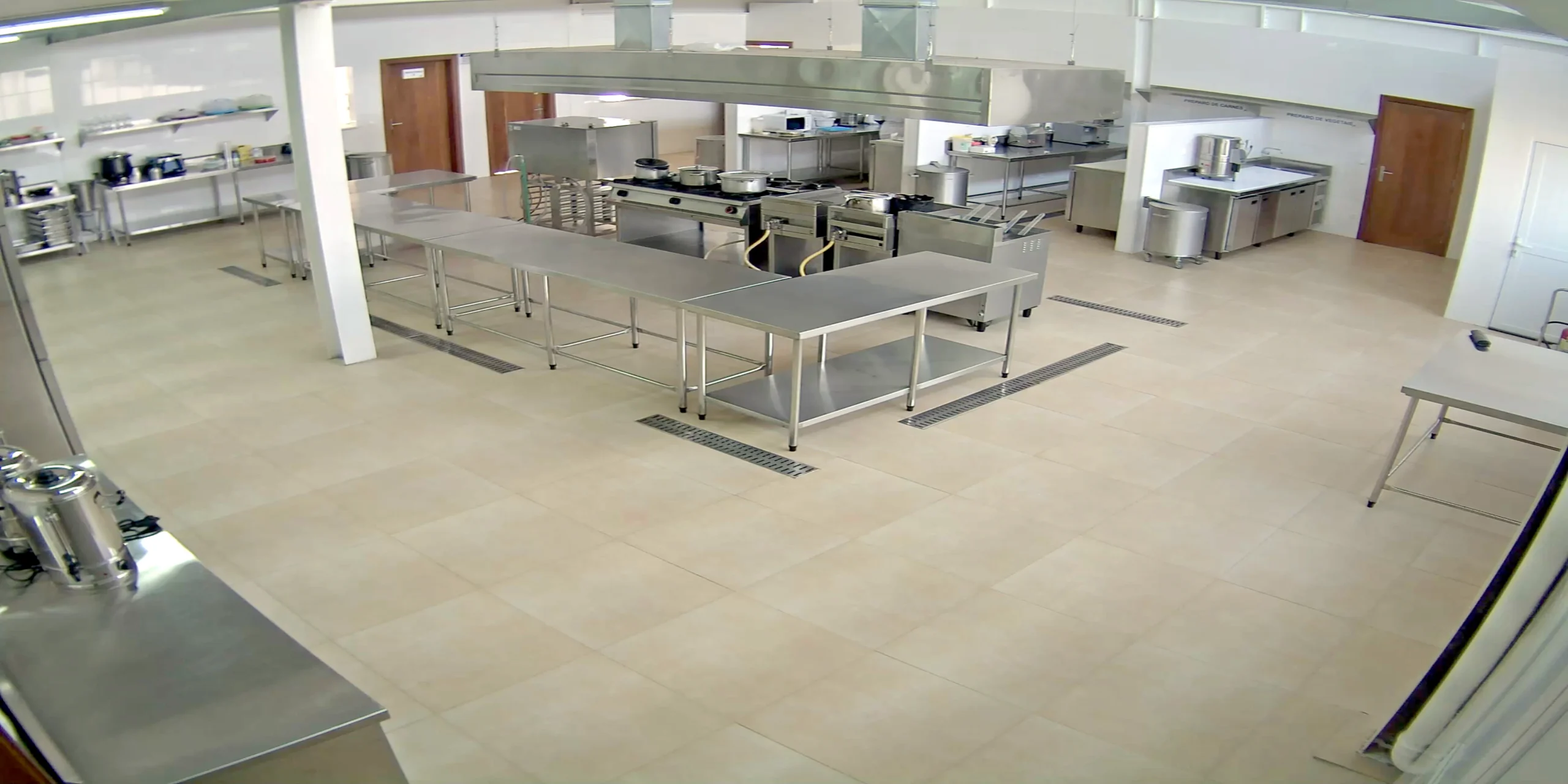 AXIS P3367 - ACCC8E10A13B_2015-06-10_16_29_54_245